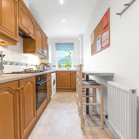 The Hytte, 19 Greta Grove House